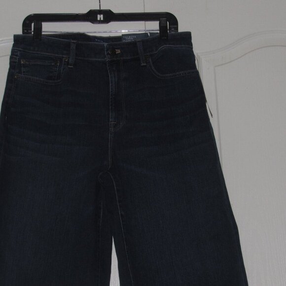NWT TALBOTS Flawless Wide Leg Culotte Crop Jeans Size 12 - Picture 2 of 8
